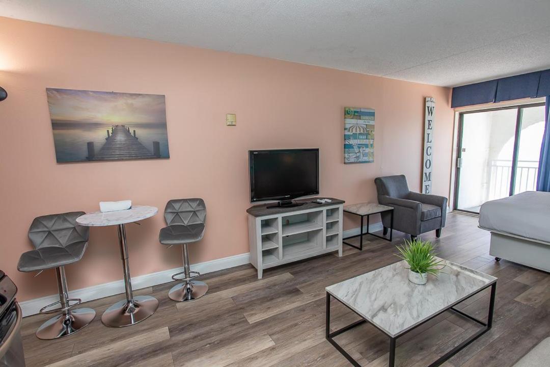 Direct Oceanfront Sea Mist Resort 21105 미를 비치 외부 사진
